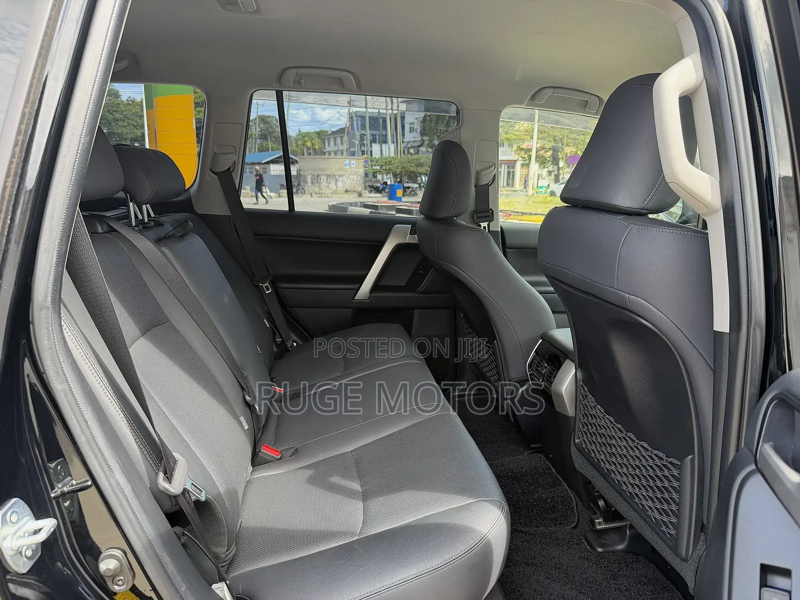 Toyota Land Cruiser Prado 2018 Black