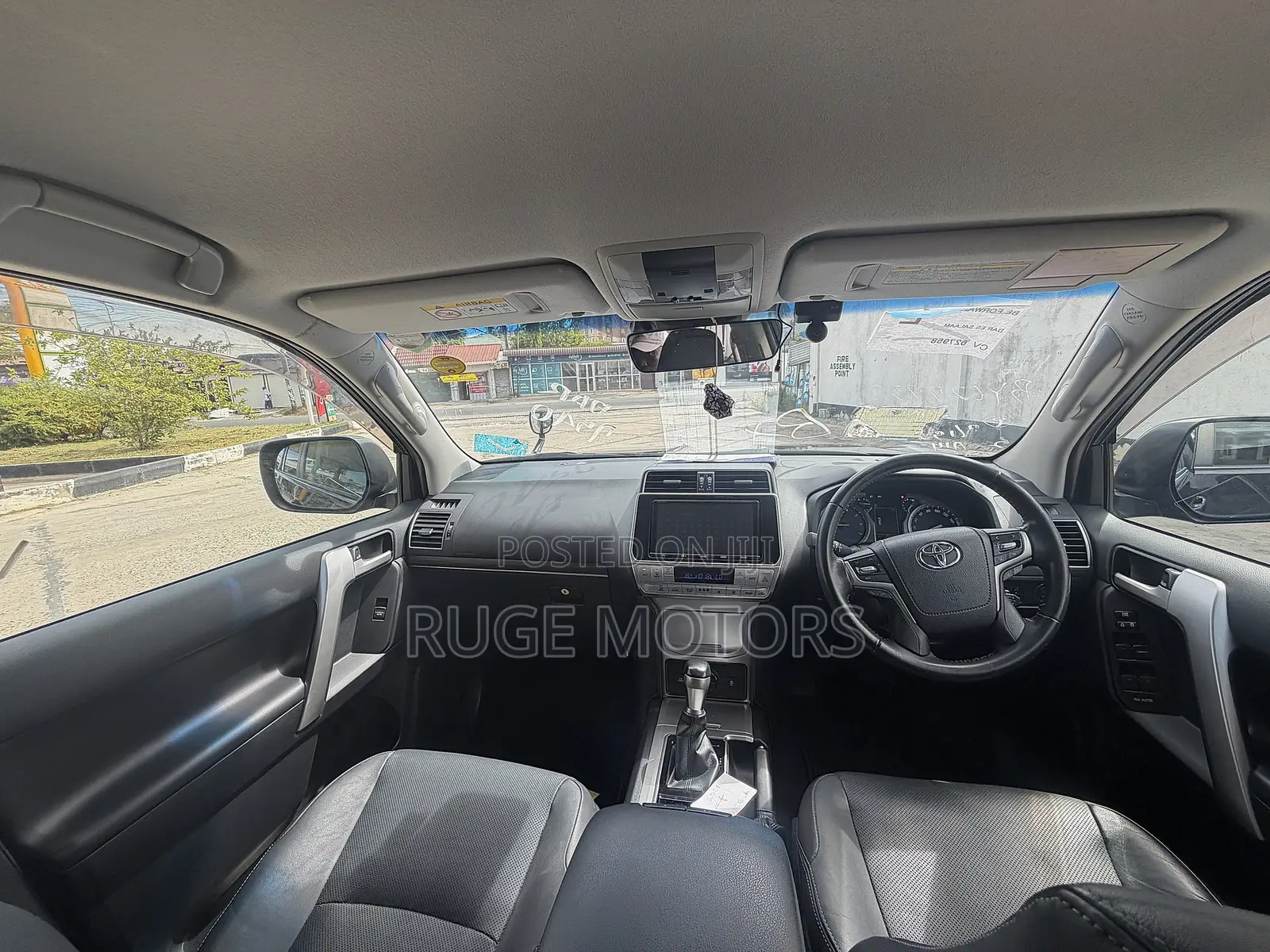 Toyota Land Cruiser Prado 2018 Black
