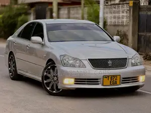 Toyota Crown Royale 2005 Silver