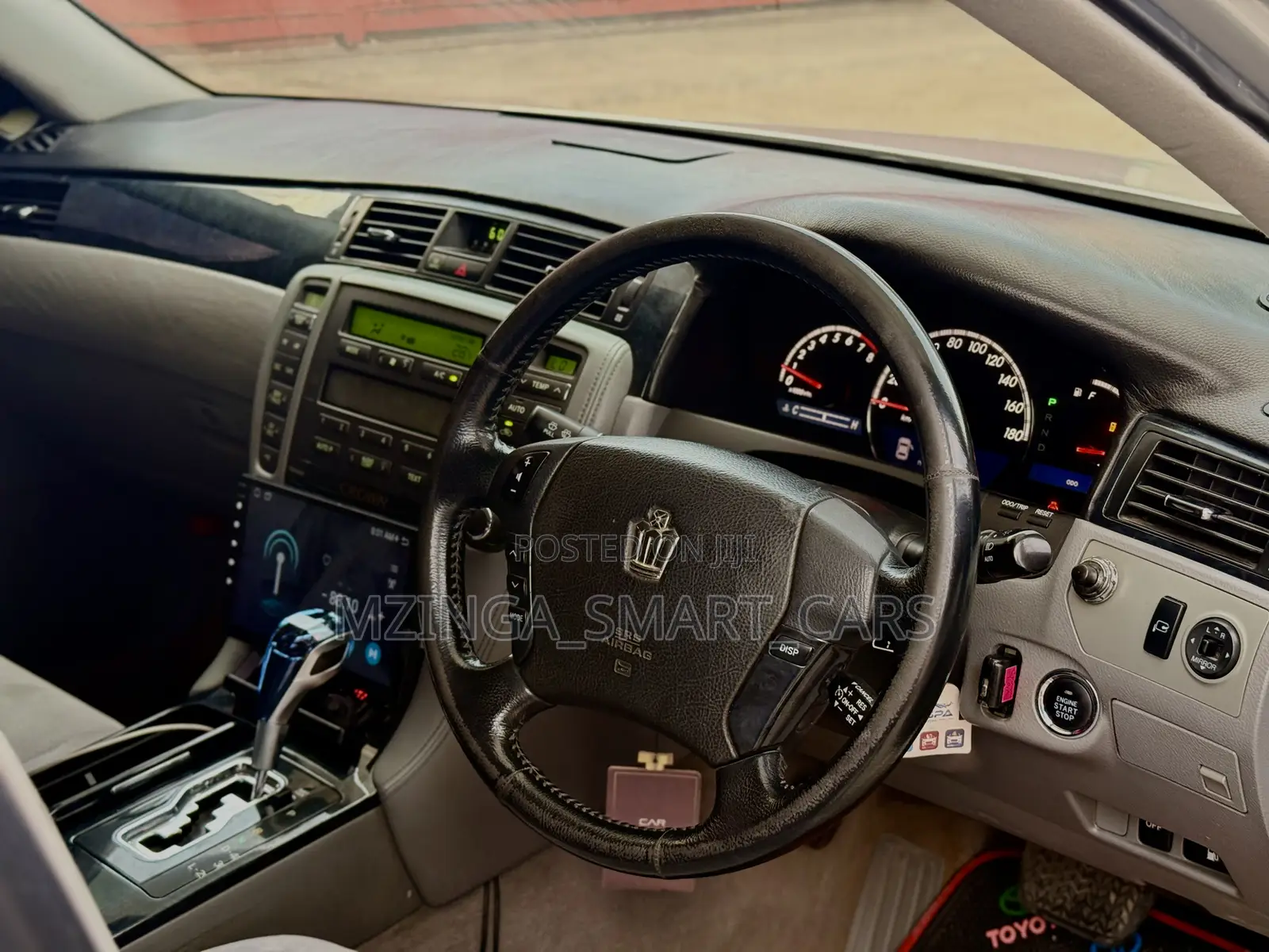 Toyota Crown Royale 2005 Silver