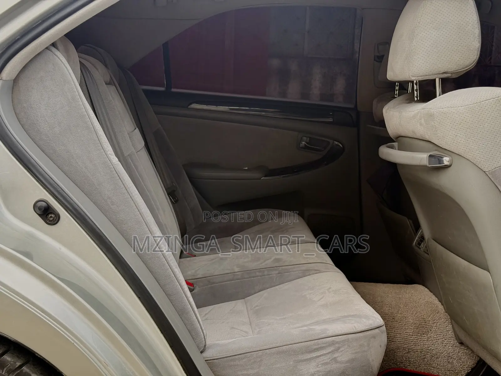 Toyota Crown Royale 2005 Silver
