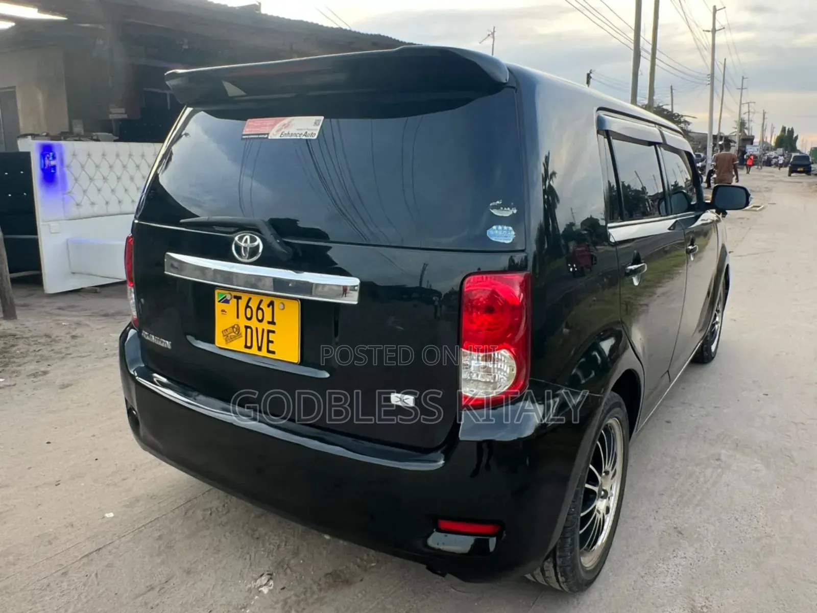 Toyota Corolla Rumion Hatchback 1.5 FWD 2007 Black