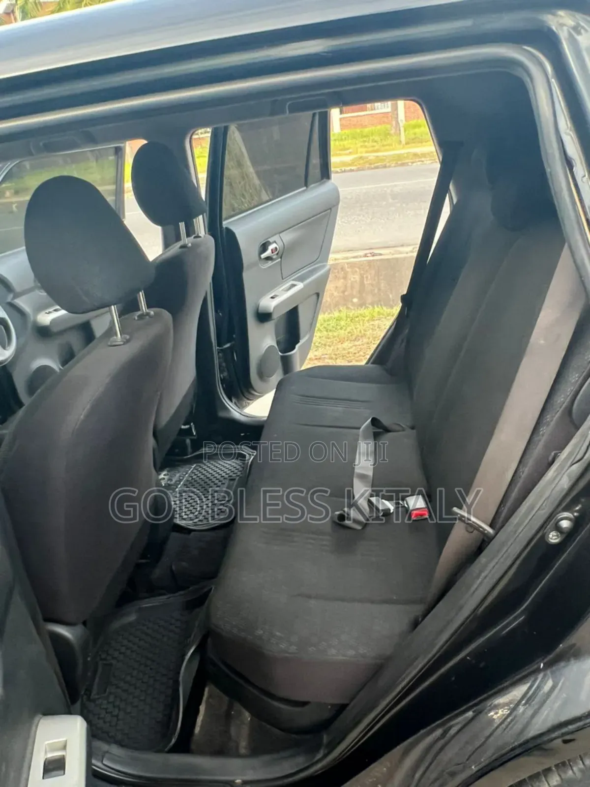 Toyota Corolla Rumion Hatchback 1.5 FWD 2007 Black