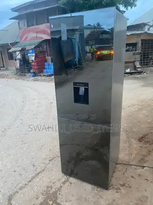 Hisense Fridge 324l Ina Water Dispenser
