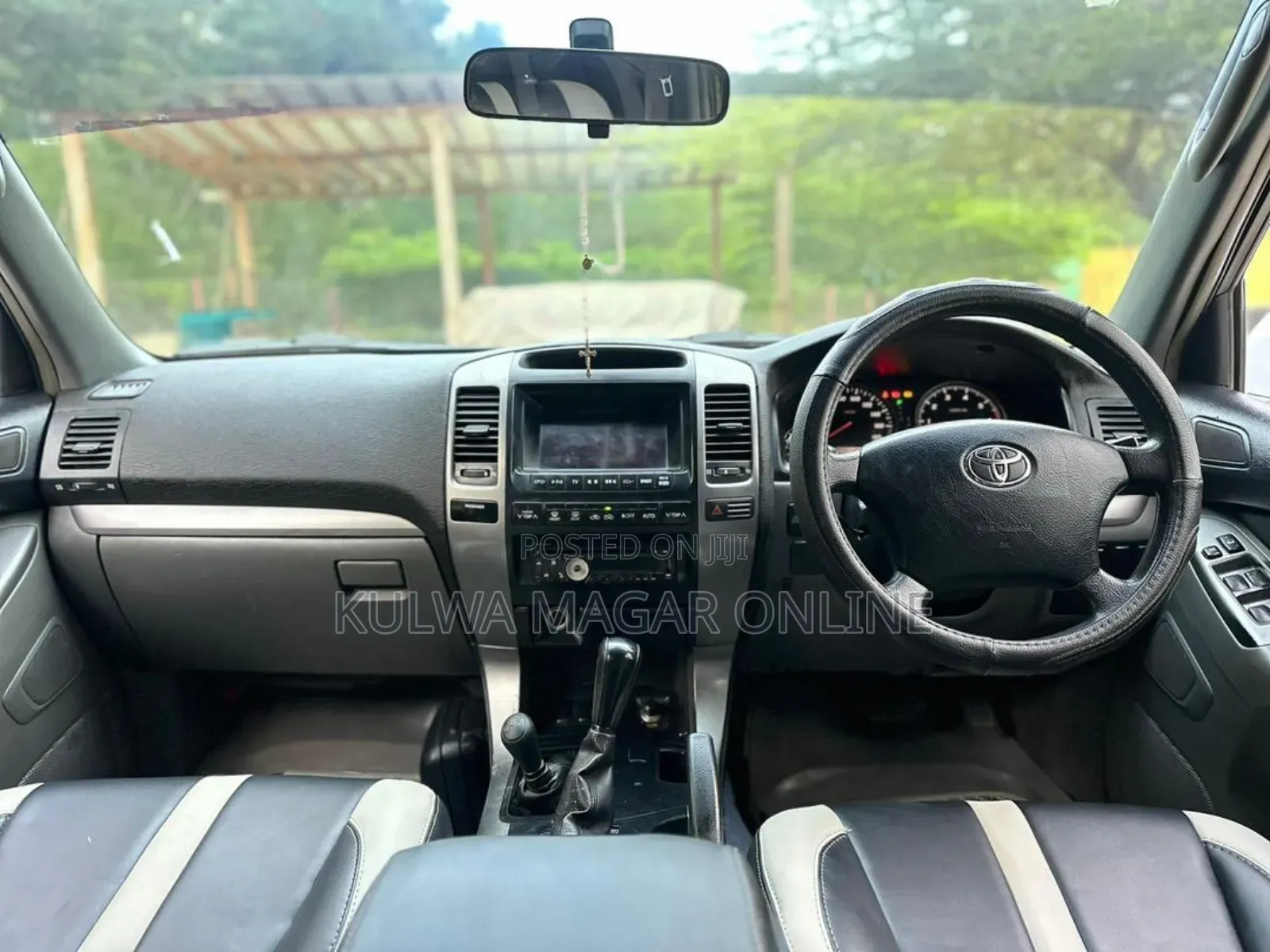 Toyota Land Cruiser Prado 2005 Silver
