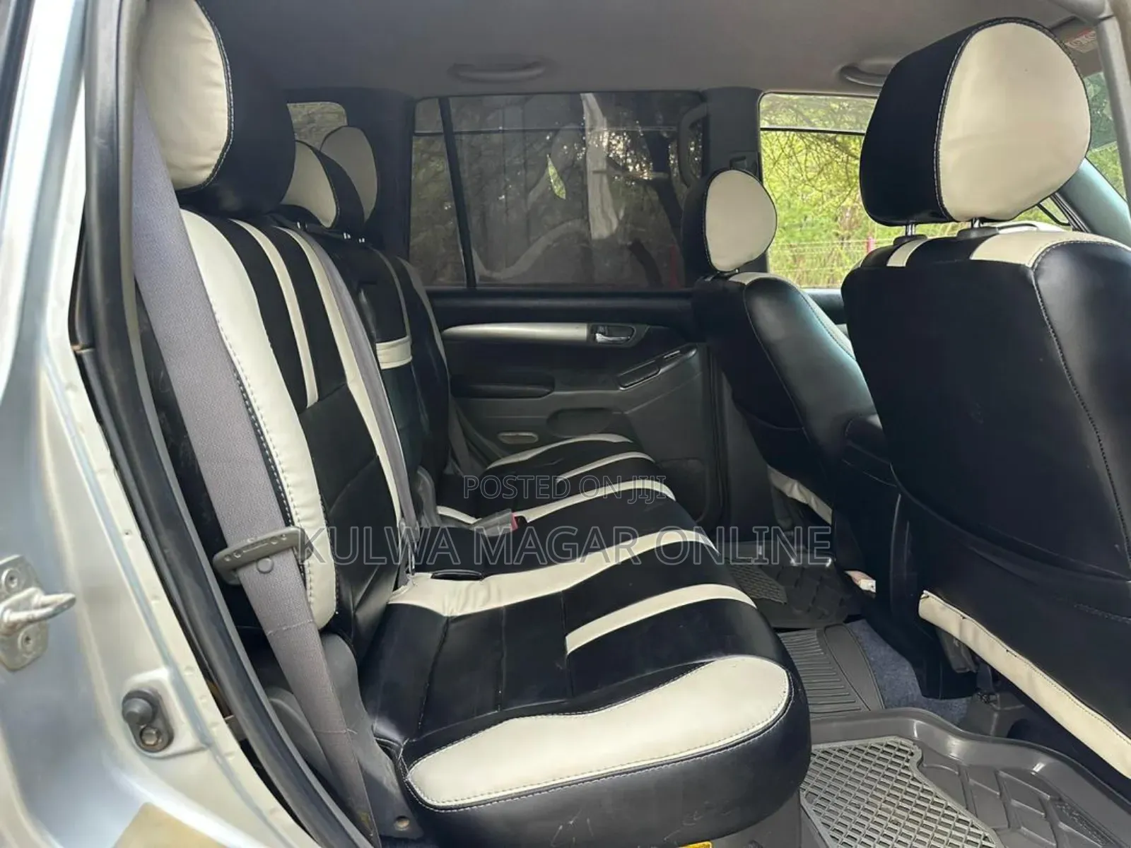 Toyota Land Cruiser Prado 2005 Silver