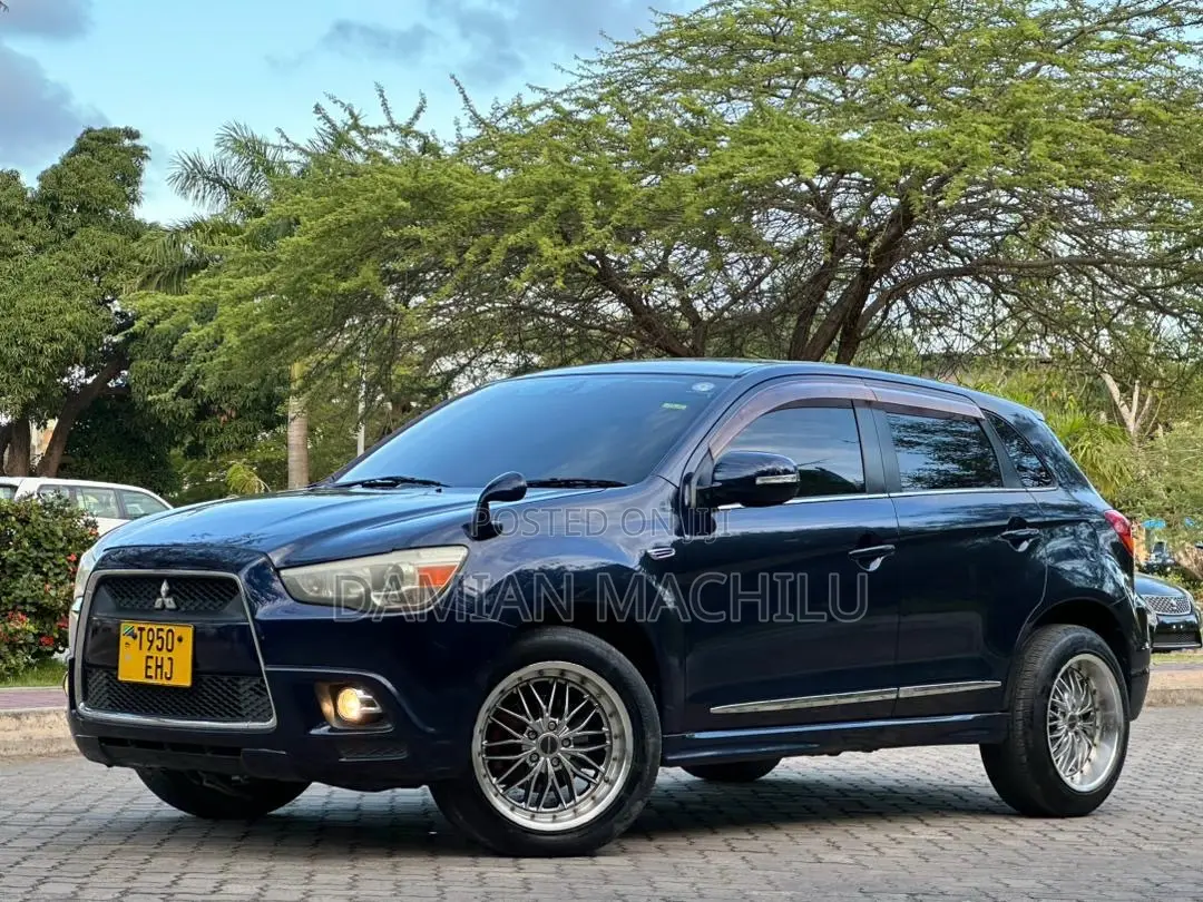 Mitsubishi RVR 2010 Blue