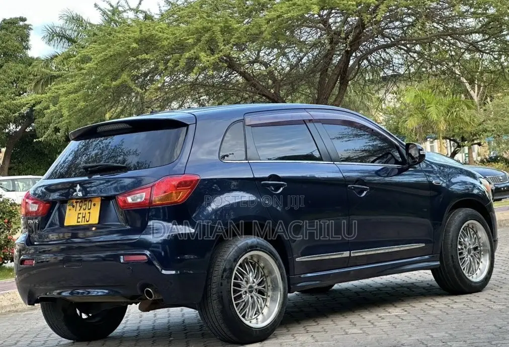 Mitsubishi RVR 2010 Blue