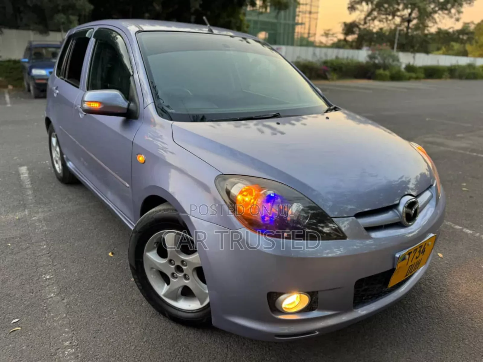 Mazda Demio 2005 Silver