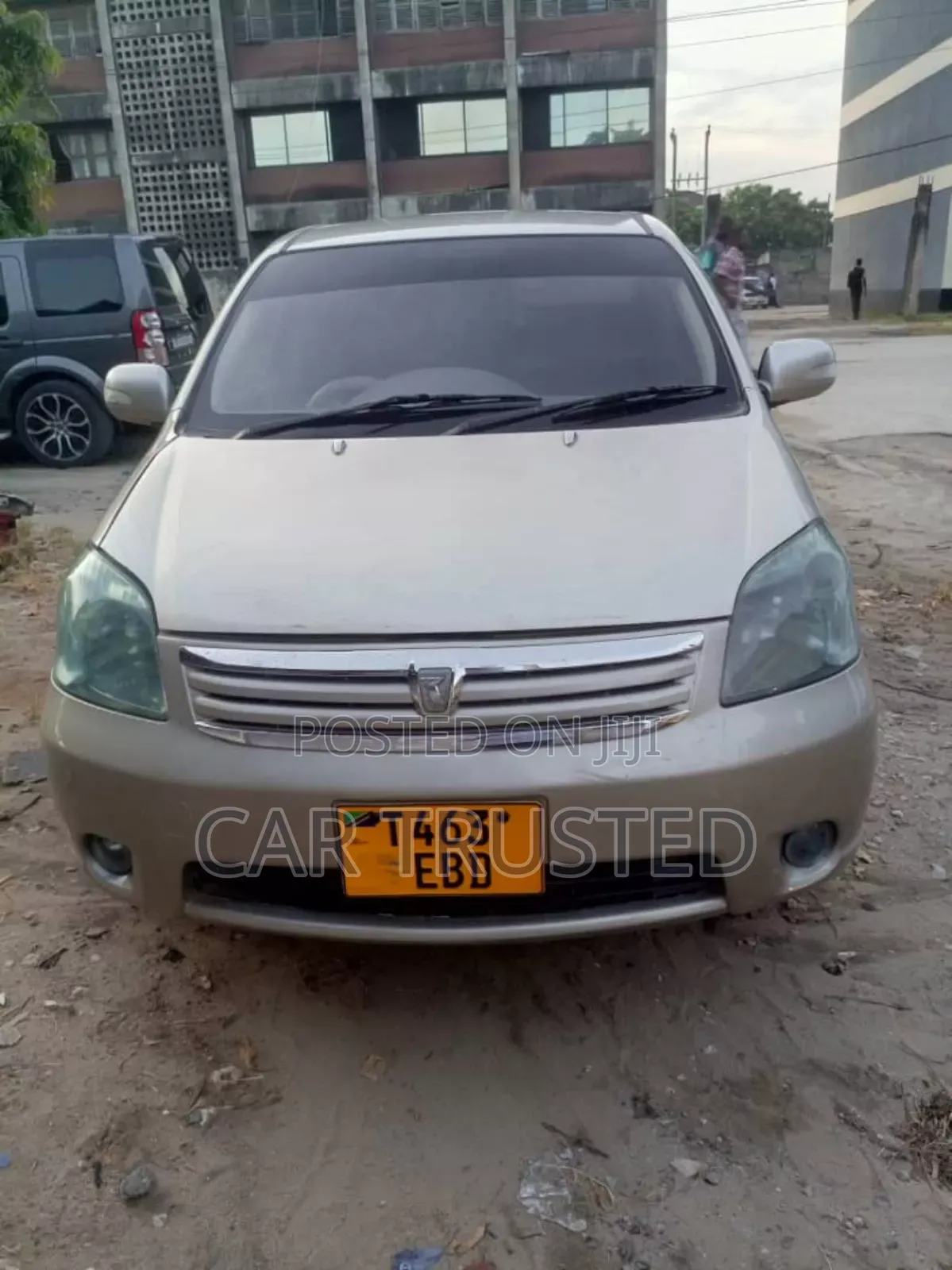 Toyota Raum 1.5 AWD 2005 Silver