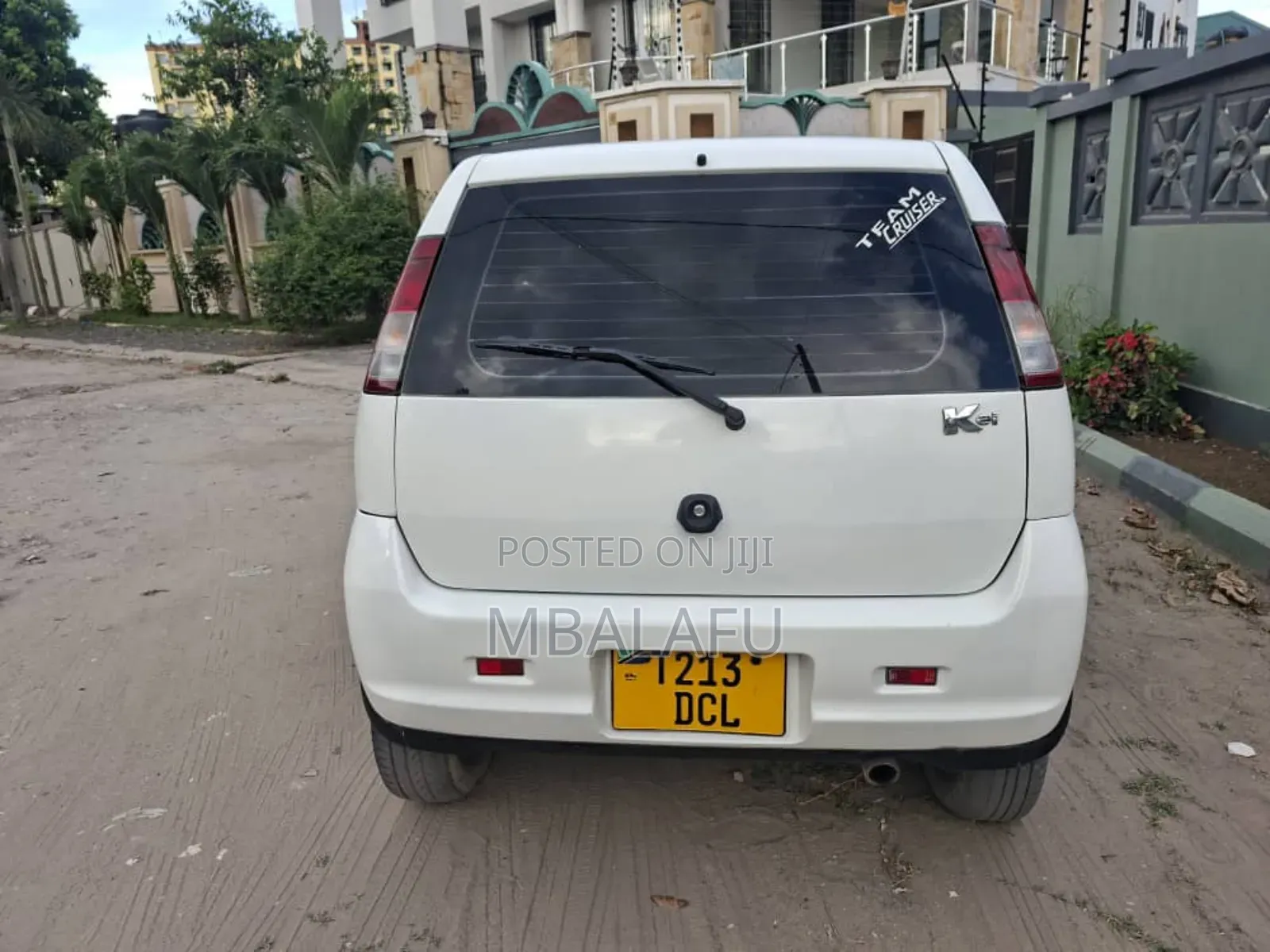 Suzuki Kei 2004 White