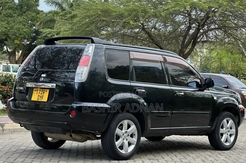 Nissan X-Trail 2.0 2006 Black
