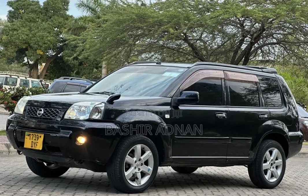 Nissan X-Trail 2.0 2006 Black