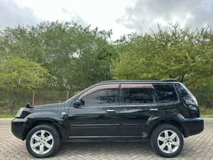 Nissan X-Trail 2006 Black