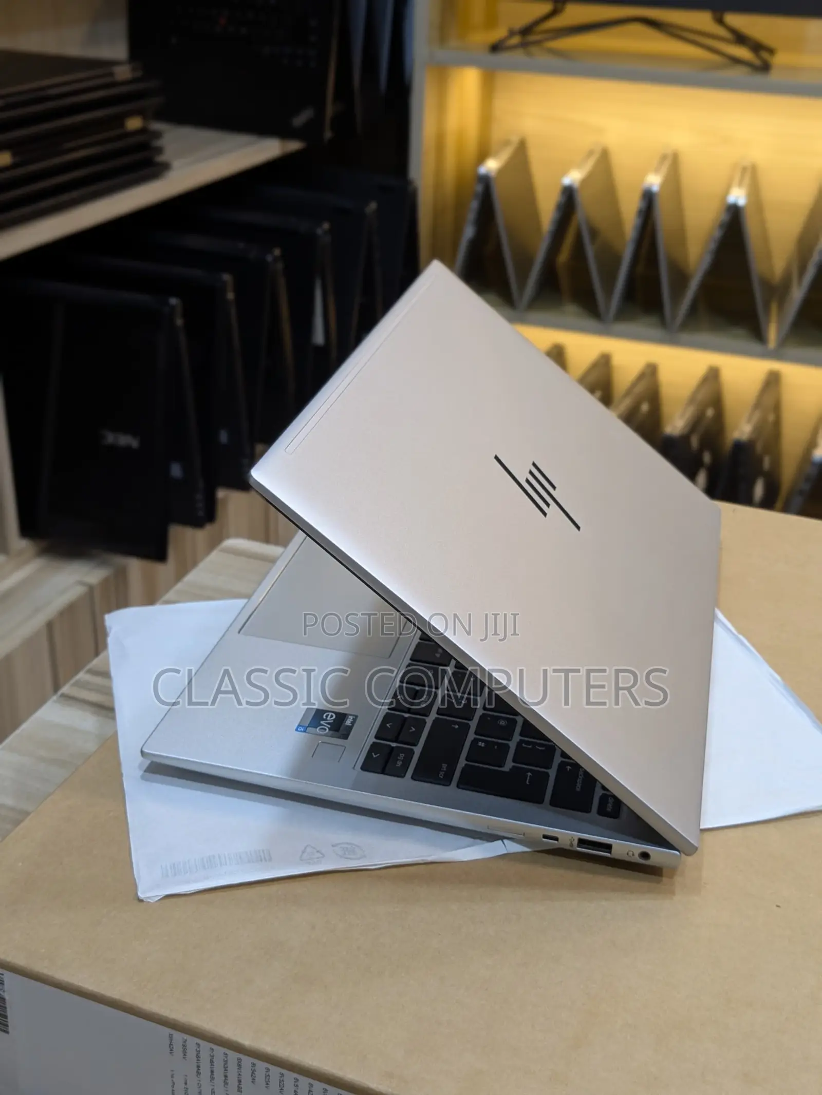 New Laptop HP Elite X360 830 G10 16GB Intel Core I5 SSD 512GB