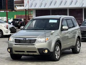 Subaru Forester 2008 Gold