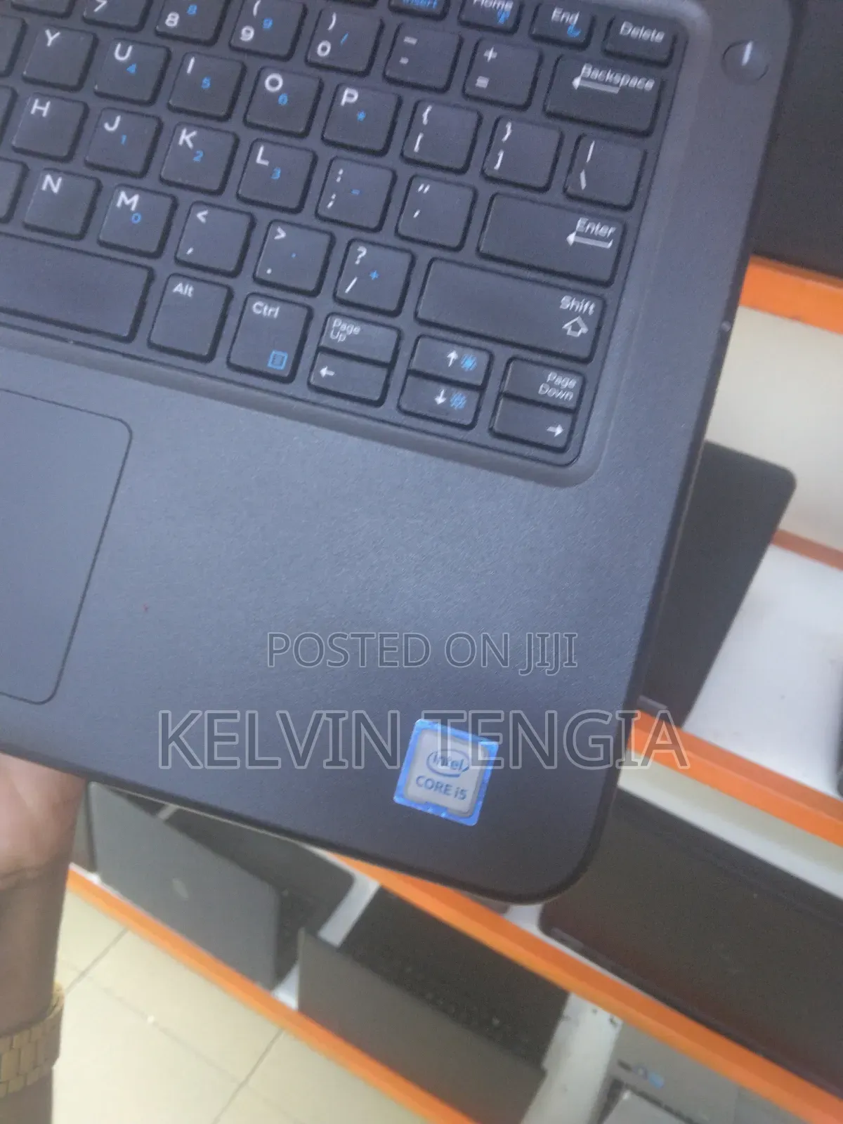 Laptop Dell Vostro 3300 8GB Intel Core I5 HDD 500GB