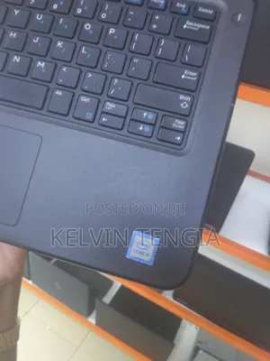 Laptop Dell Vostro 3300 8GB Intel Core I5 HDD 500GB
