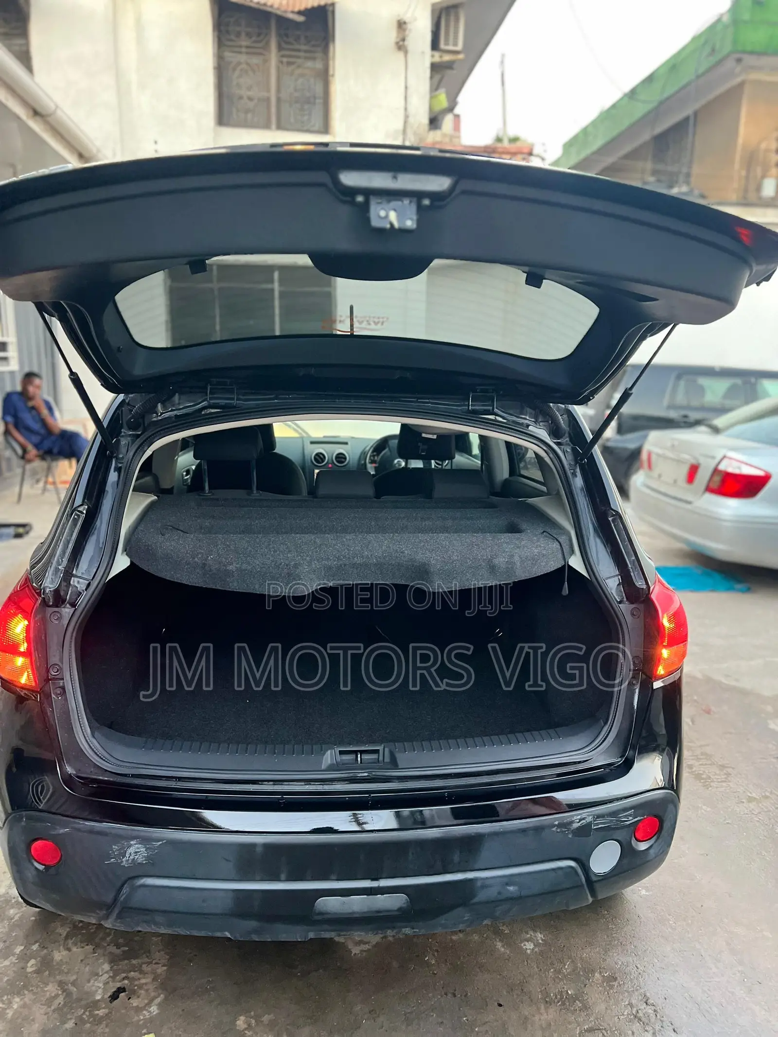Nissan Dualis 2010 Black