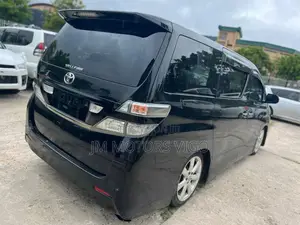 Toyota Vellfire 2010 Black