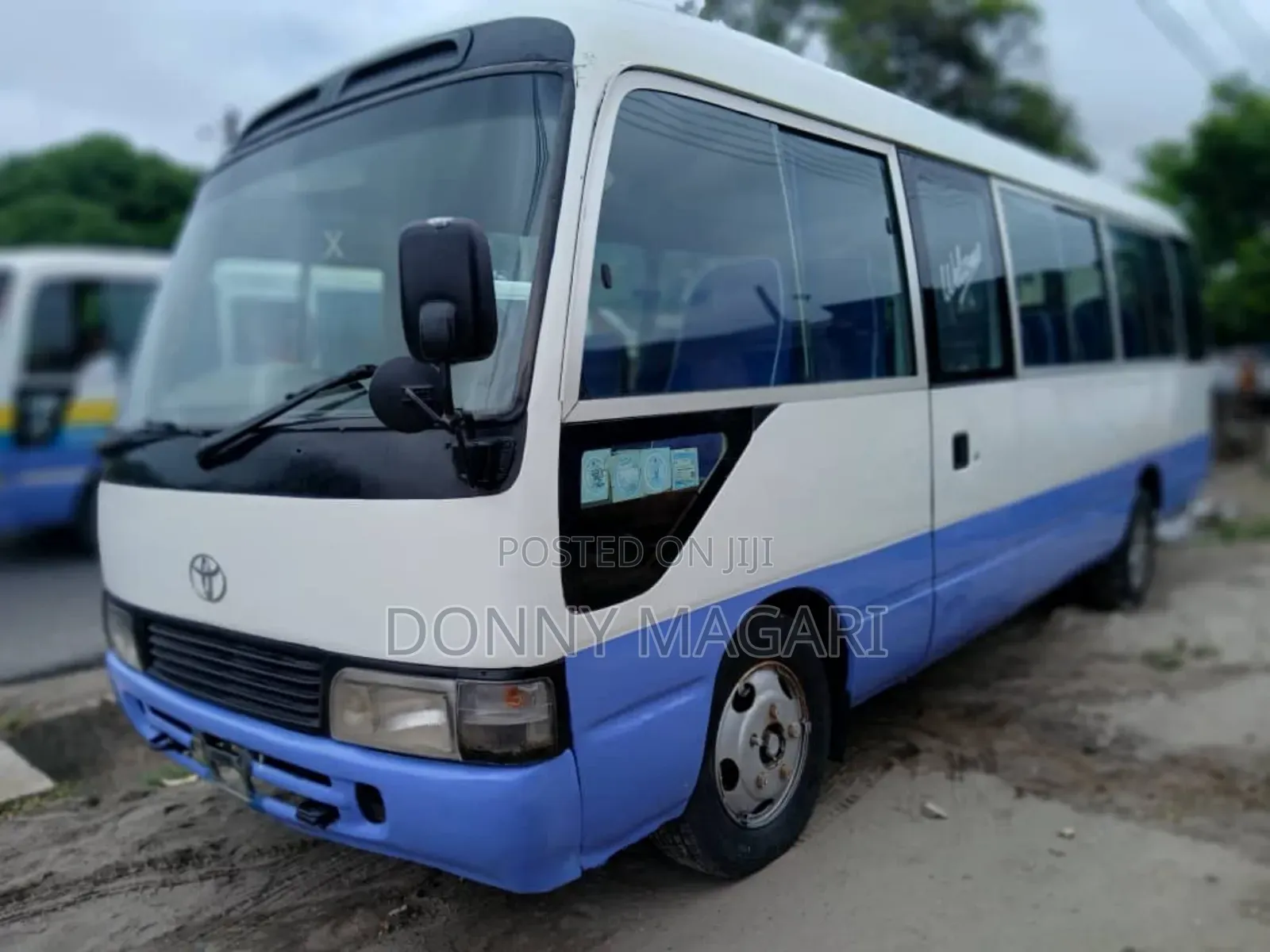 Toyota Coaster 2002 White