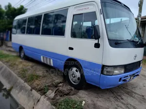 Toyota Coaster 2002 White