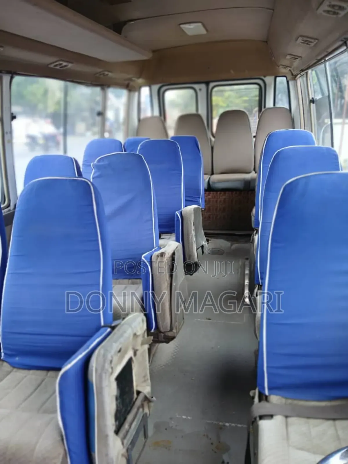 Toyota Coaster 2002 White