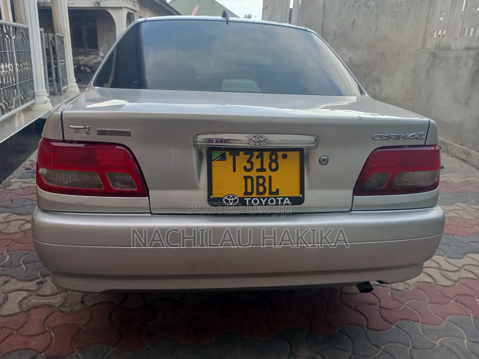 Toyota Carina 2001 Silver