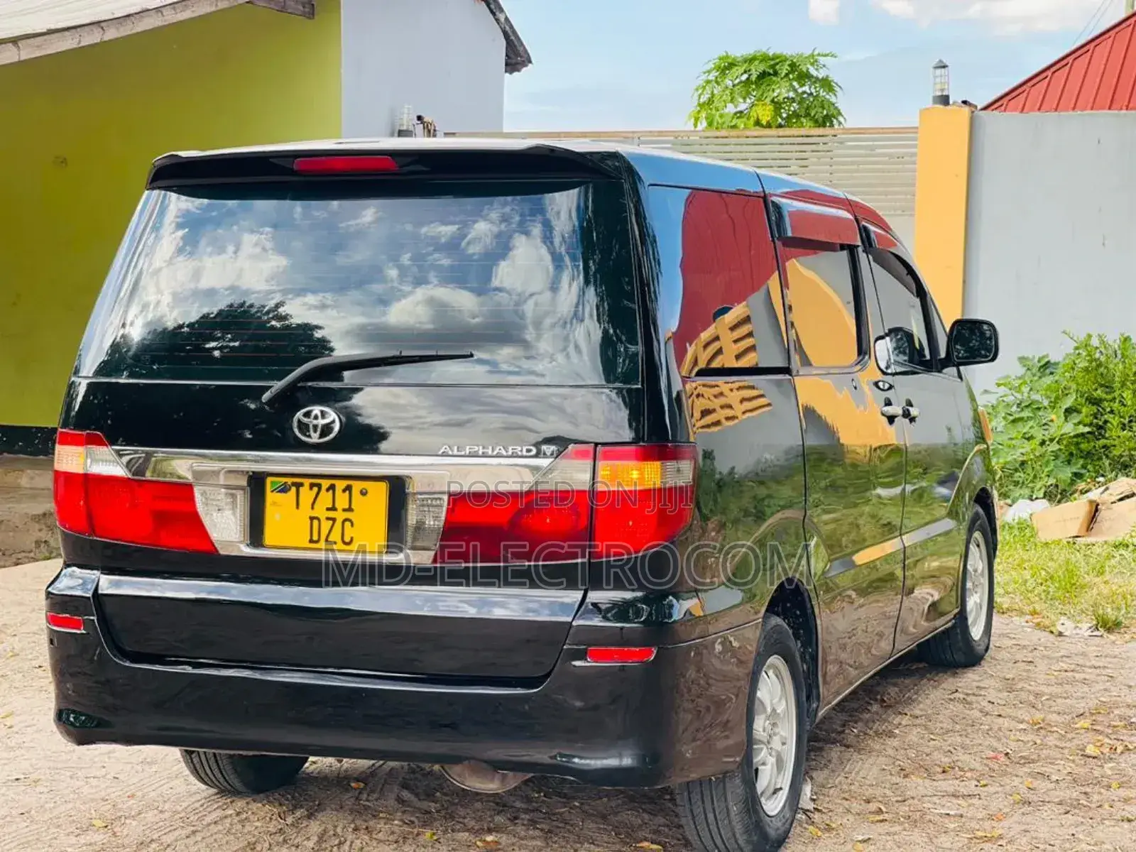 Toyota Alphard 2005 Black