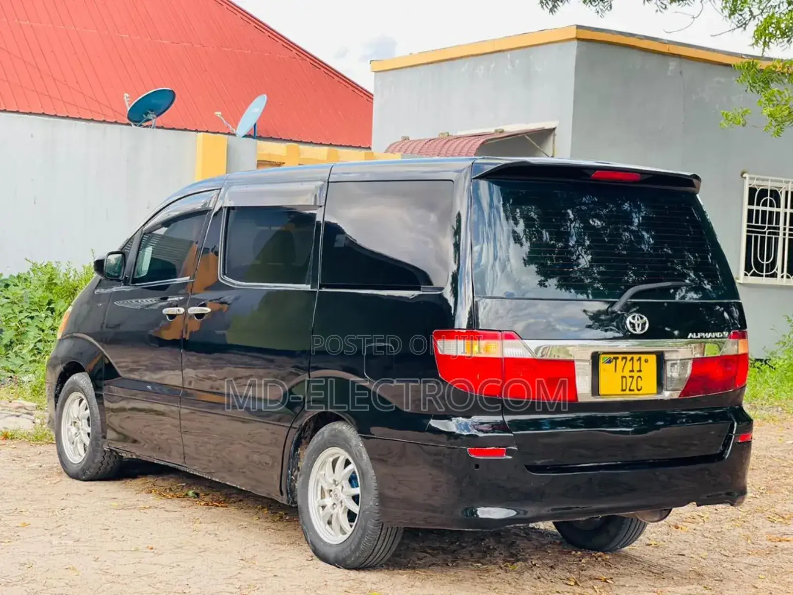 Toyota Alphard 2005 Black
