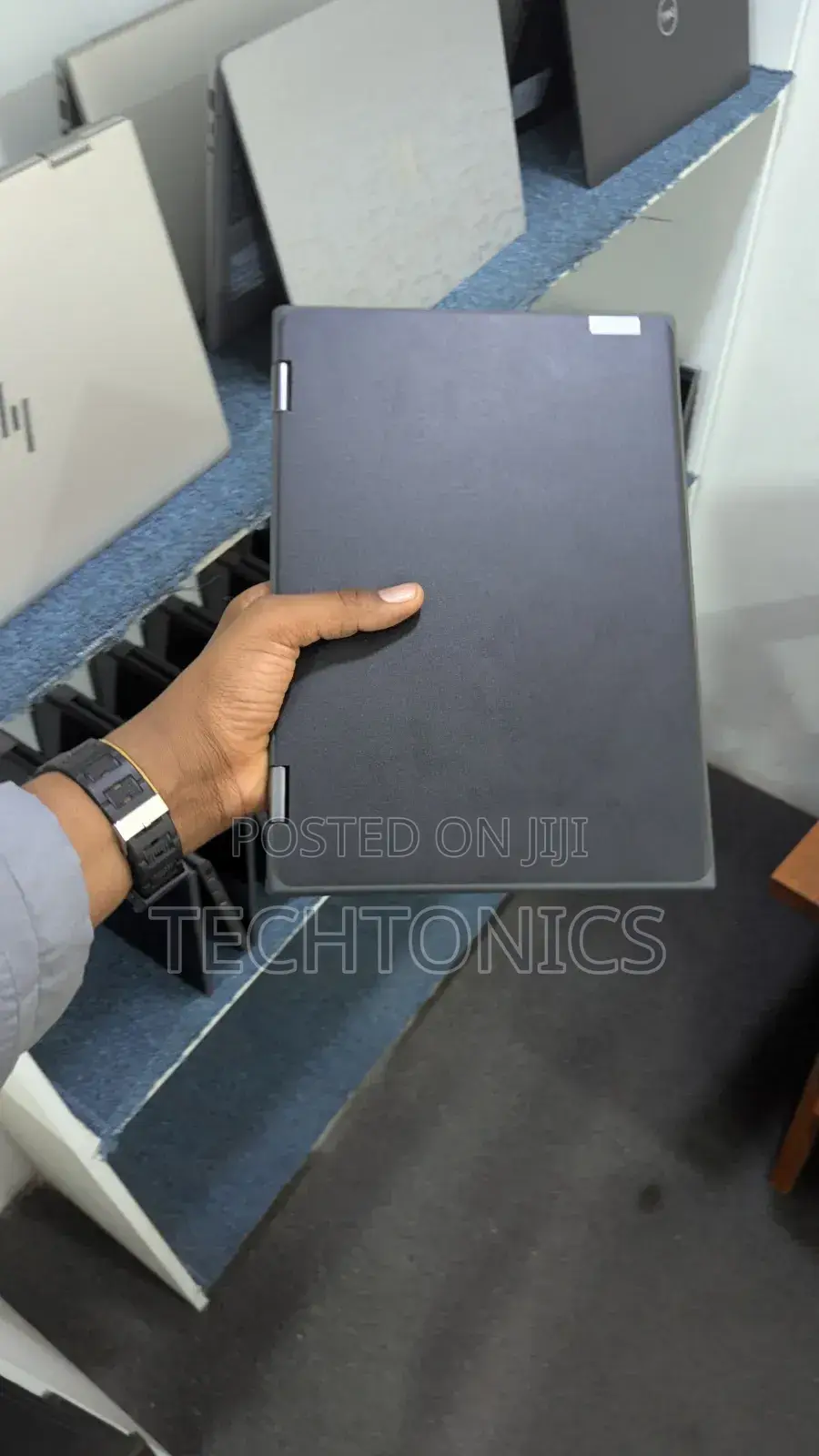 Laptop Lenovo 300e 4GB Intel SSD 160GB