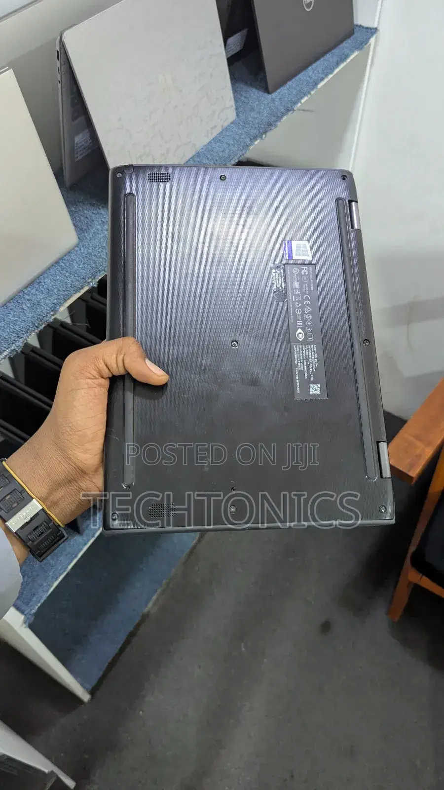 Laptop Lenovo 300e 4GB Intel SSD 160GB