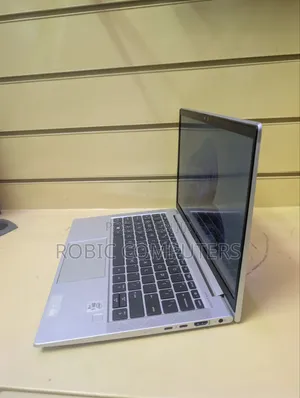 Laptop HP EliteBook 830 G7 16GB Intel Core I5 SSD 256GB