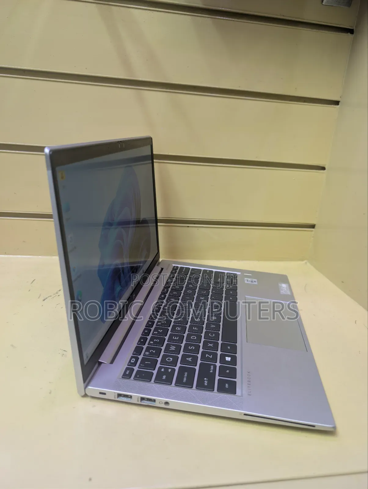 Laptop HP EliteBook 830 G7 16GB Intel Core I5 SSD 256GB