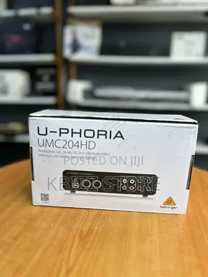 Bheringer U Phoria Umc 204hd