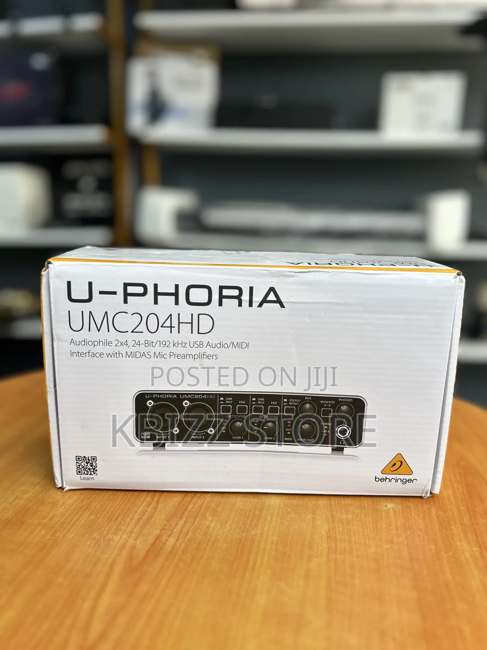 Bheringer U Phoria Umc 204hd
