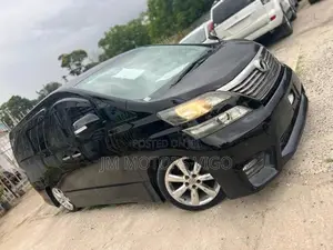 Toyota Vellfire 2010 Black