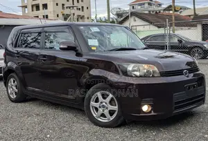 Toyota Corolla Rumion Hatchback 1.5 FWD 2008 Maroon