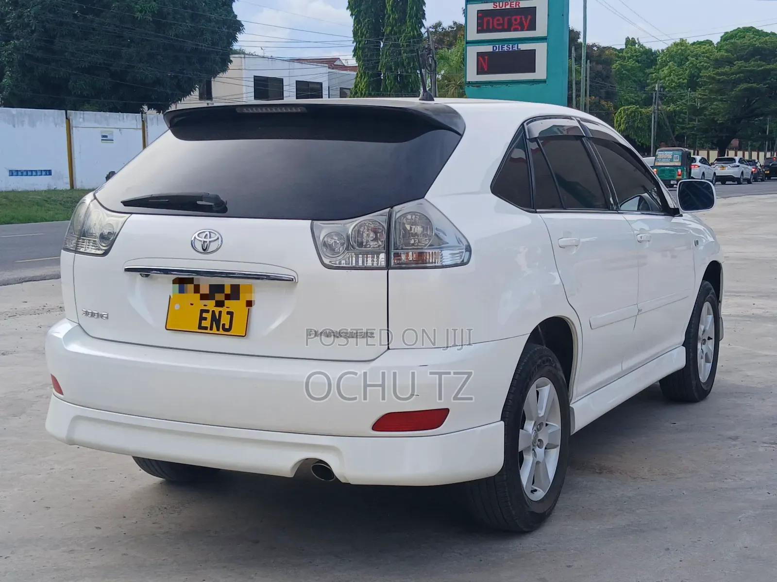 Toyota Harrier 2.4 2007 White