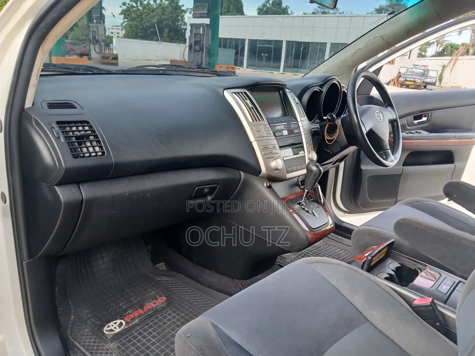 Toyota Harrier 2.4 2007 White