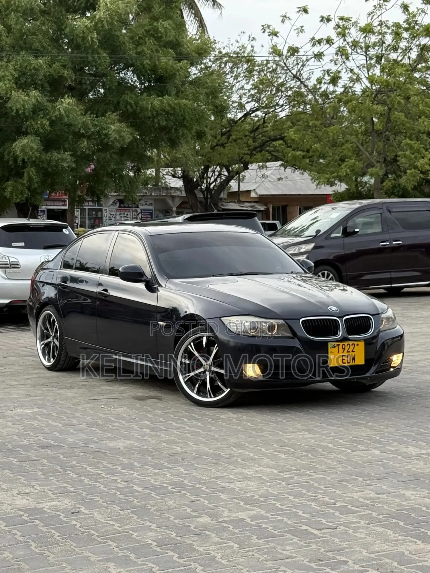 BMW 3 Series 2010 Blue