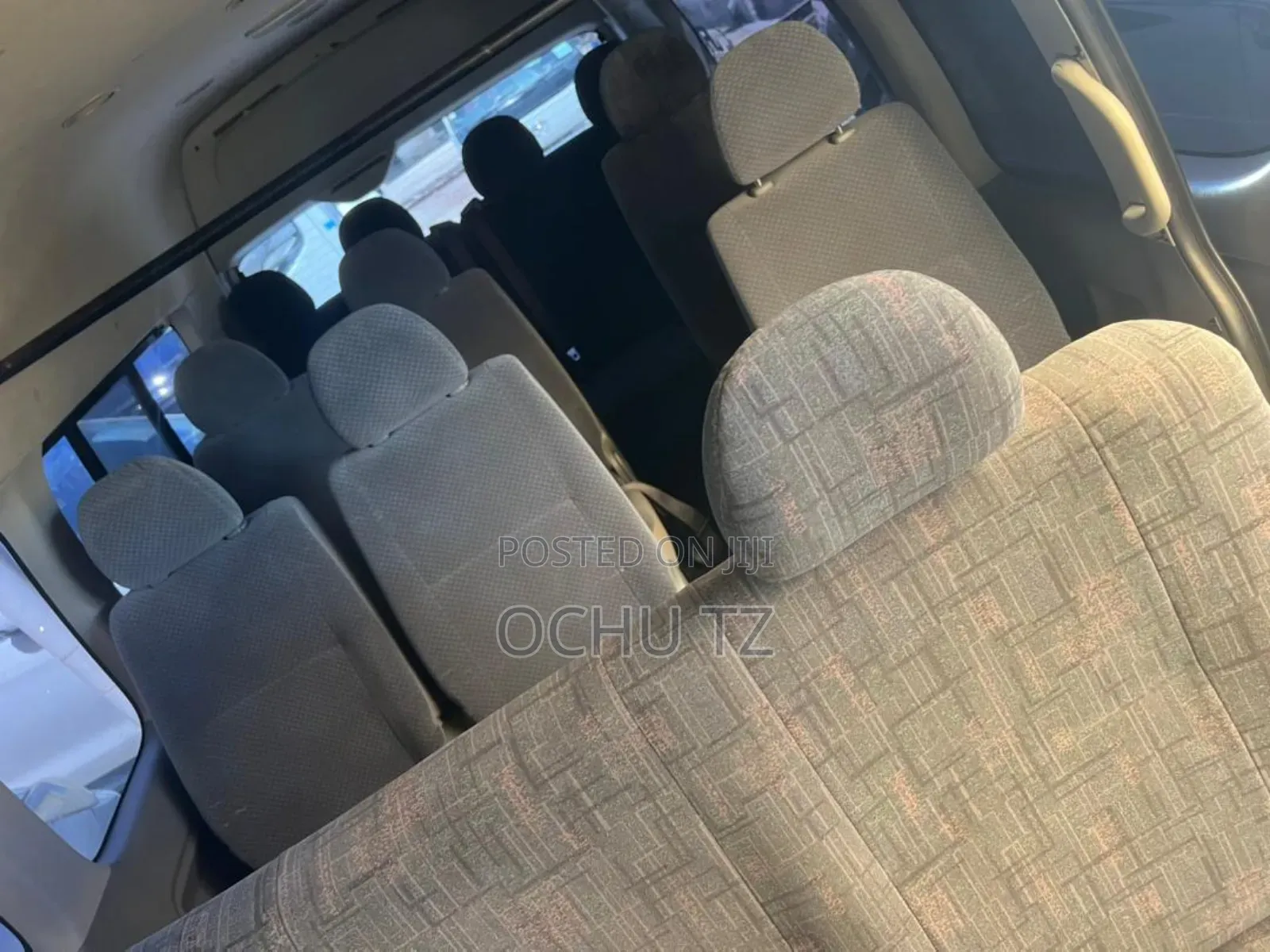 Toyota HiAce 2009 Silver