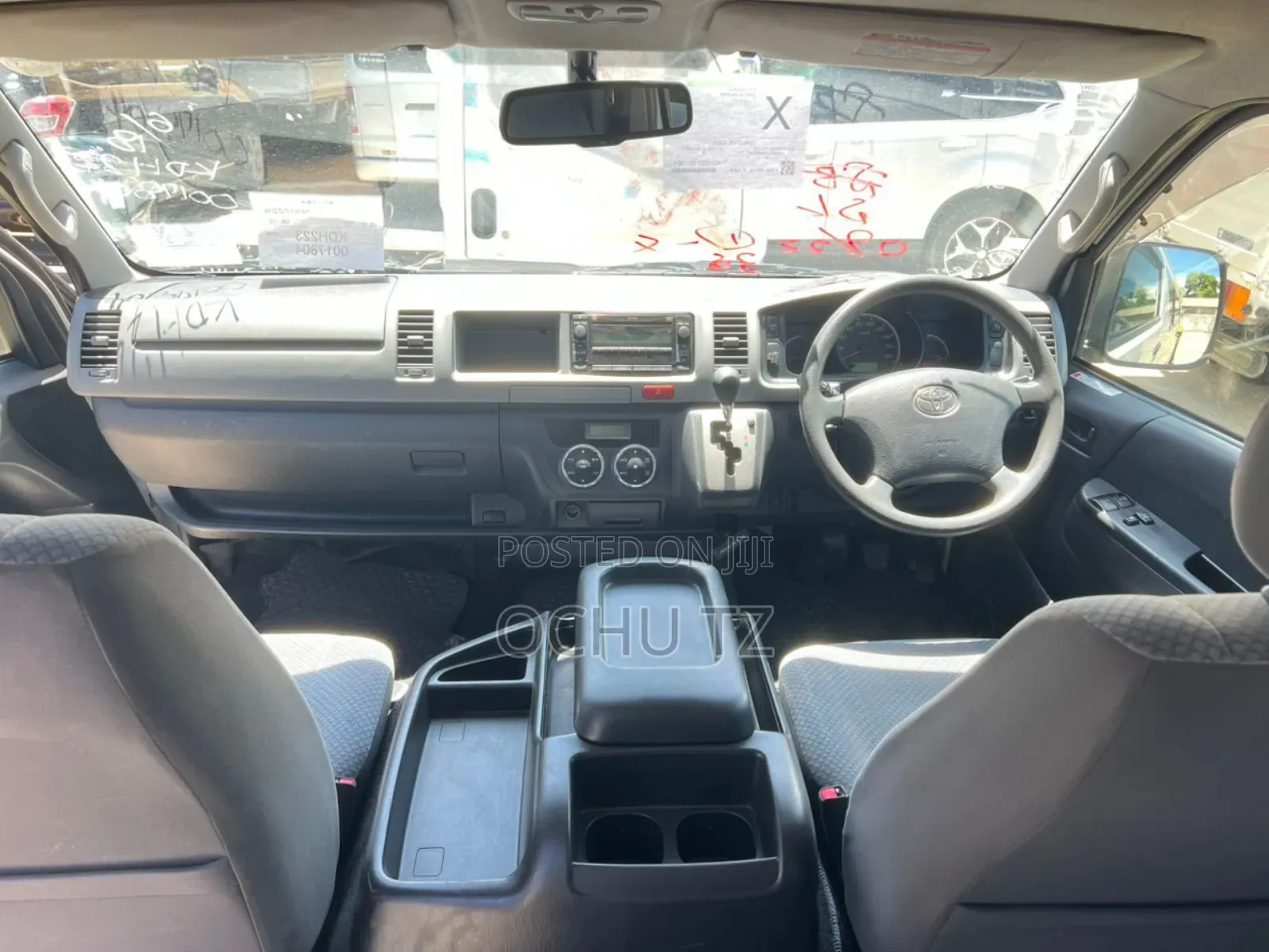 Toyota HiAce SV Premium 2013 White