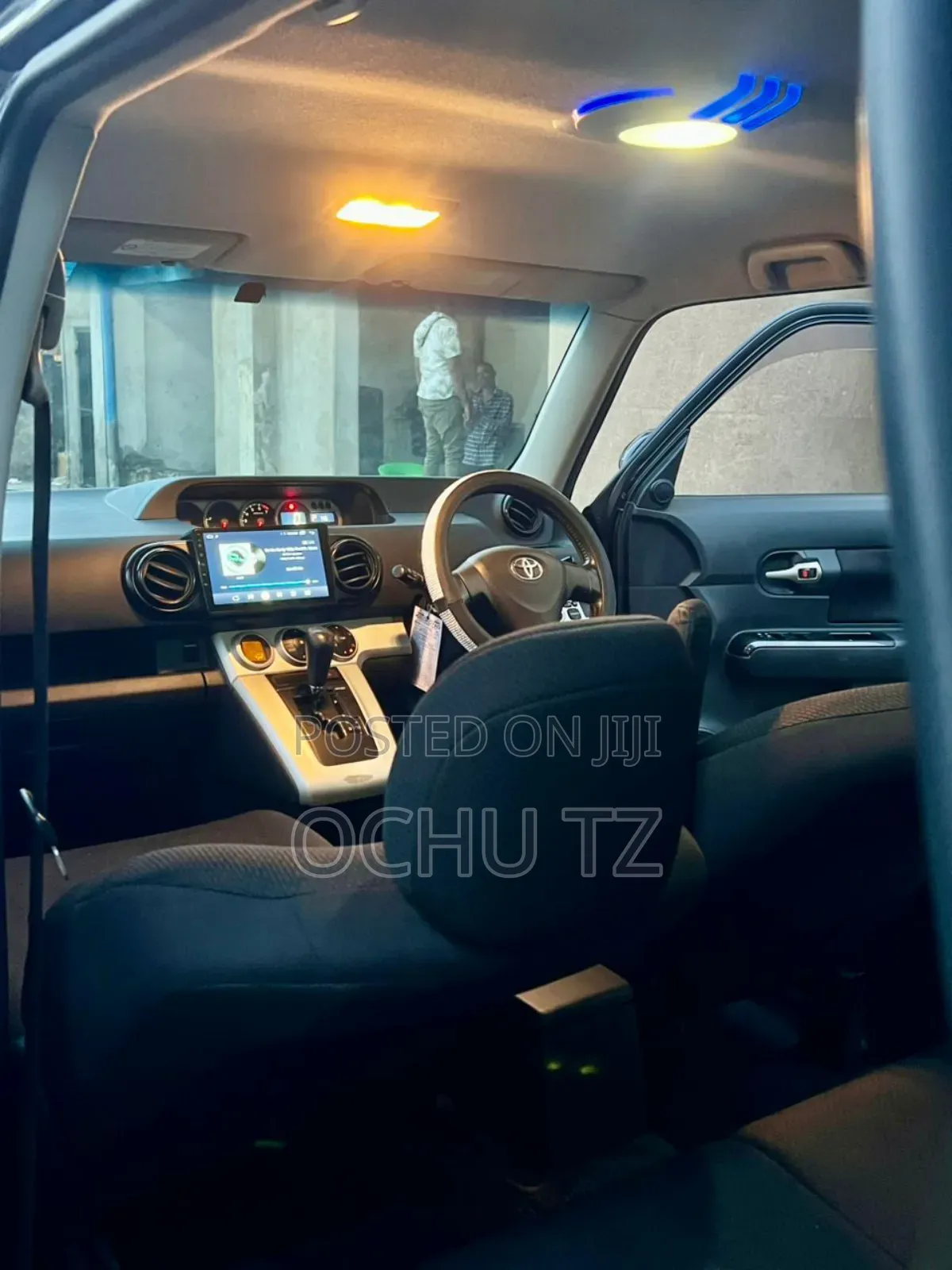 Toyota Corolla Rumion Hatchback 1.8 AWD 2010 Black