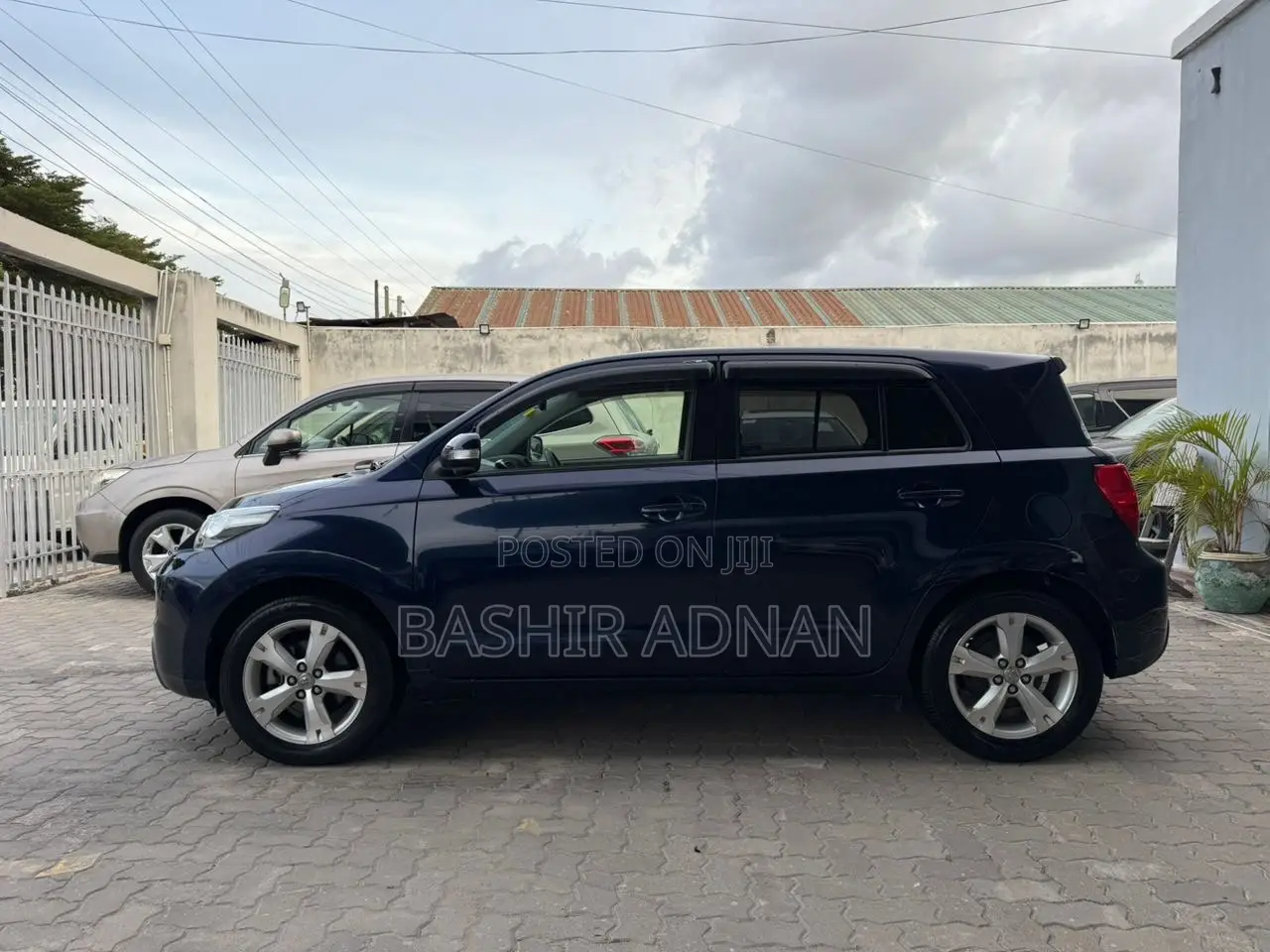 Toyota IST 2007 Blue