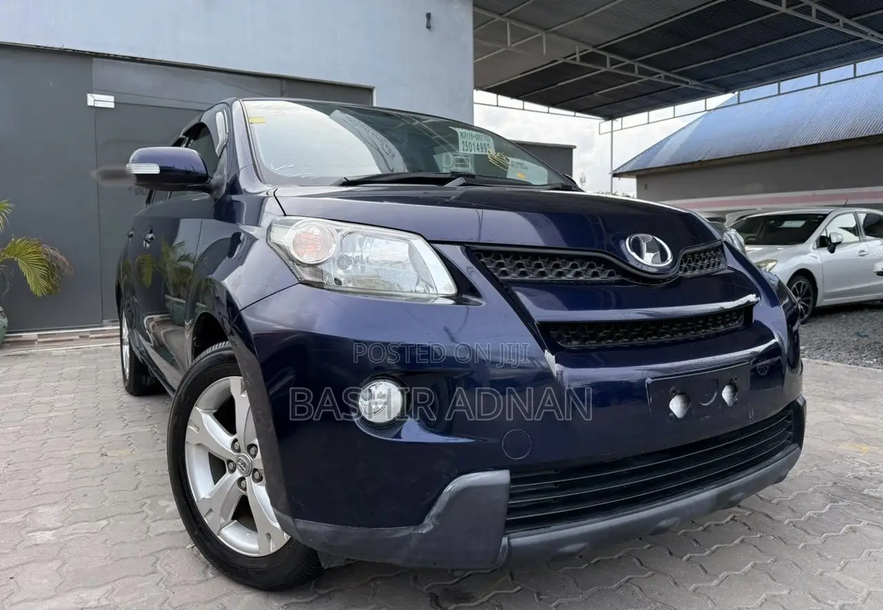 Toyota IST 2007 Blue