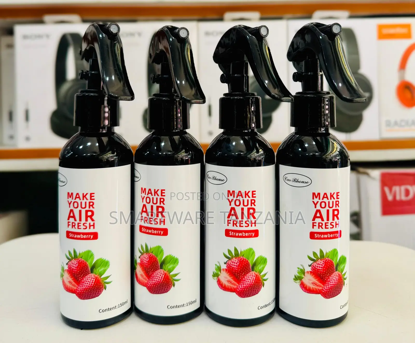 Car Bhouse Air Freshener Spray Strawberry Scent 150ml Car Home Use