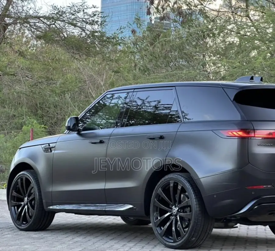 Land Rover Range Rover Sport 2022 Black
