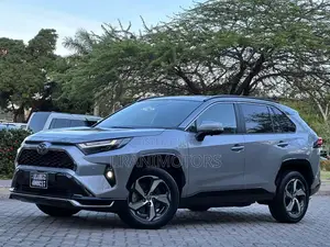 Toyota RAV4 Plug-In Hybrid XSE AWD 2025 Silver