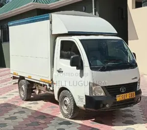 Tata Truck Box Body 2011 White